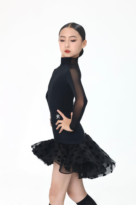 Black swan🖤puffy skirt
