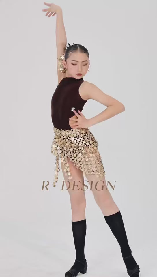 High-end custom sequined split outfit