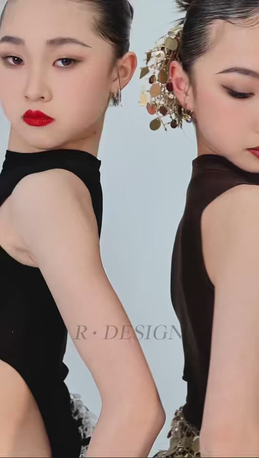 High-end custom sequined split outfit